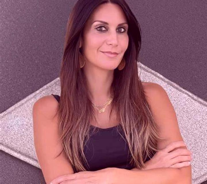 Yasmin Novales escort