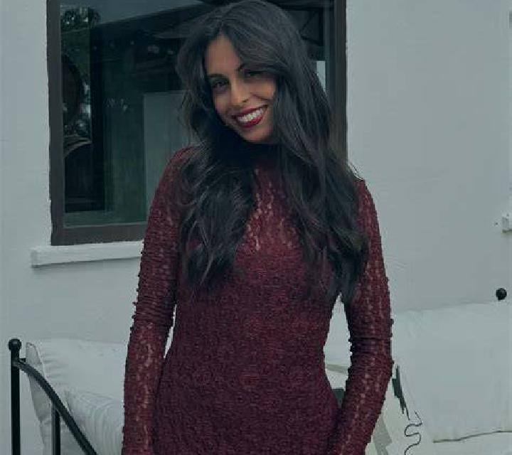 Zara Monteagudo de las Vicarias escort